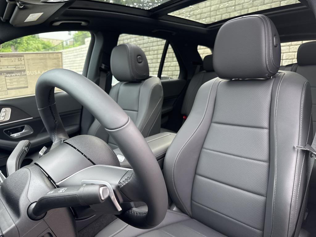 new 2025 Mercedes-Benz GLE 350 car, priced at $73,205