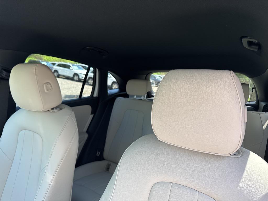 new 2025 Mercedes-Benz GLA 250 car, priced at $48,795