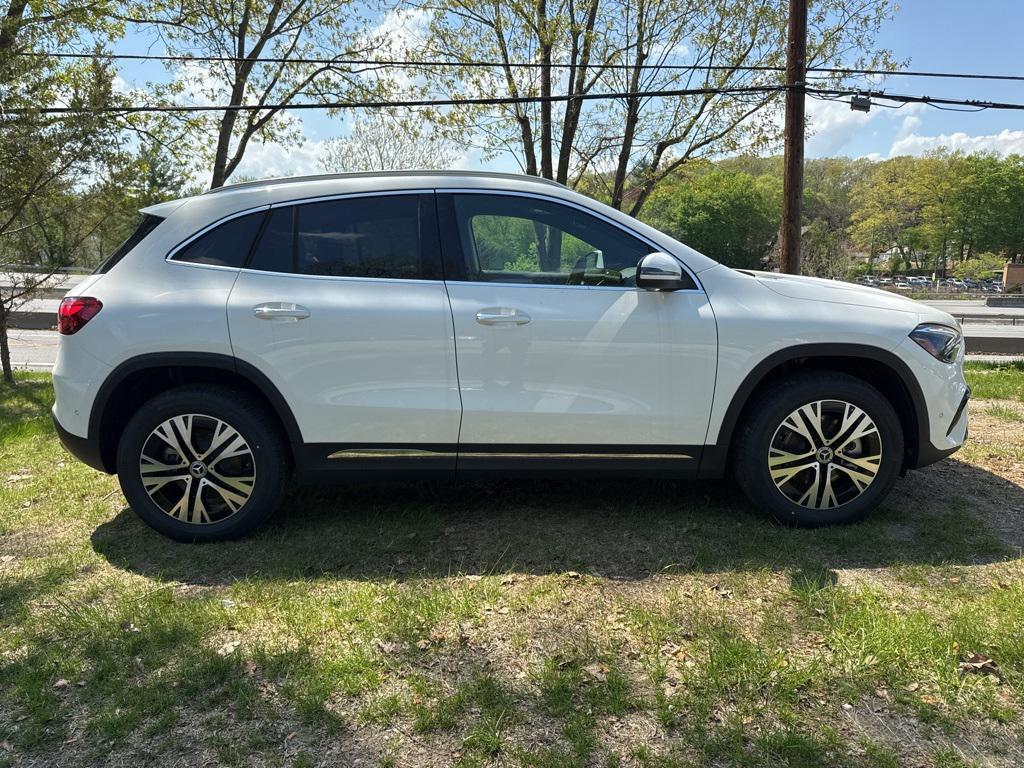 new 2025 Mercedes-Benz GLA 250 car, priced at $48,795