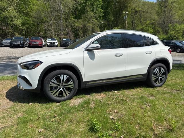 new 2025 Mercedes-Benz GLA 250 car, priced at $48,795
