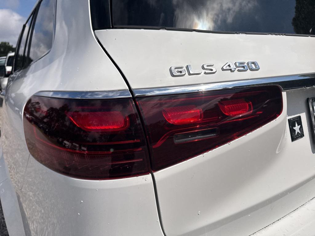 new 2026 Mercedes-Benz GLS 450 car, priced at $97,165