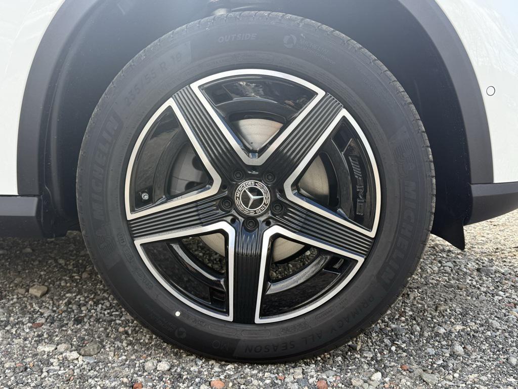 new 2026 Mercedes-Benz GLC 300 car, priced at $57,235