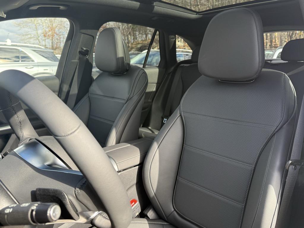 new 2026 Mercedes-Benz GLC 300 car, priced at $57,235