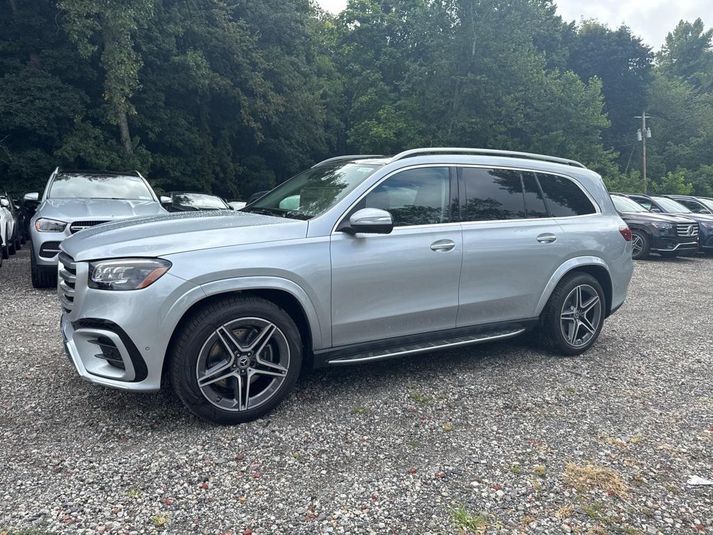new 2026 Mercedes-Benz GLS 450 car, priced at $97,035