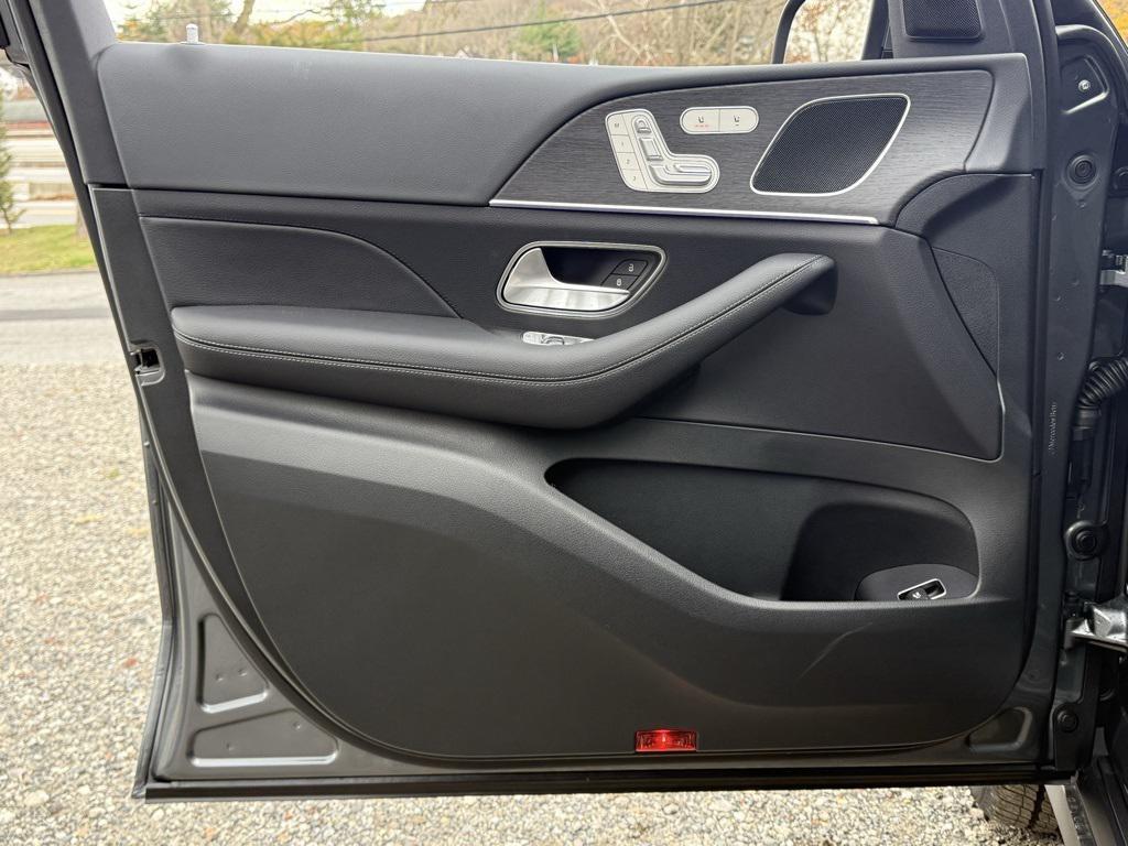 new 2026 Mercedes-Benz GLE 350 car, priced at $71,165