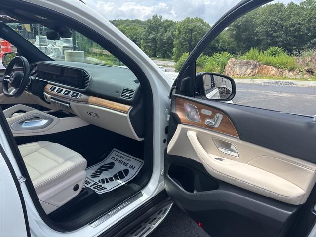 used 2025 Mercedes-Benz GLS 450 car, priced at $85,999