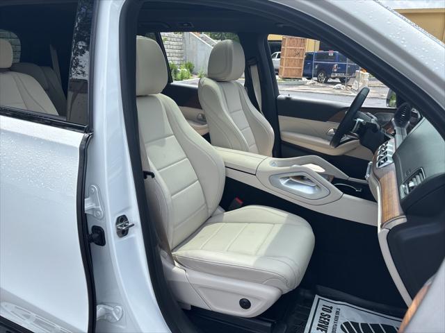 used 2025 Mercedes-Benz GLS 450 car, priced at $85,999