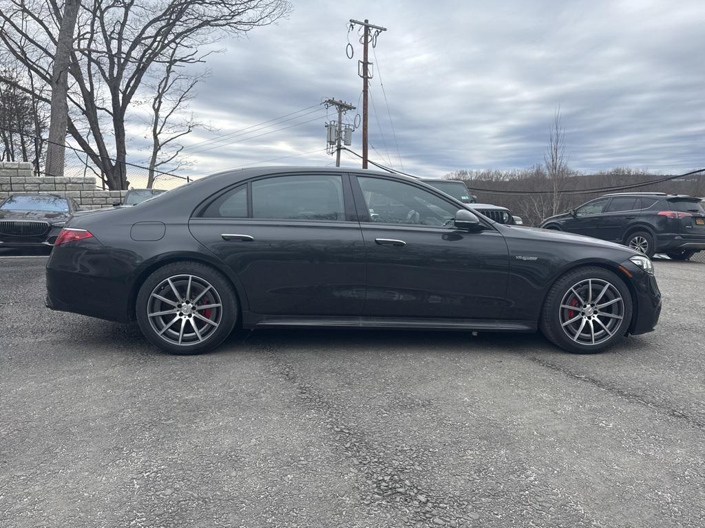 new 2025 Mercedes-Benz AMG S 63 E car, priced at $209,600