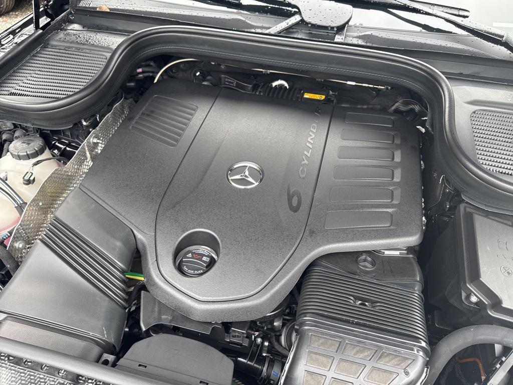 new 2026 Mercedes-Benz GLE 450 car, priced at $80,465
