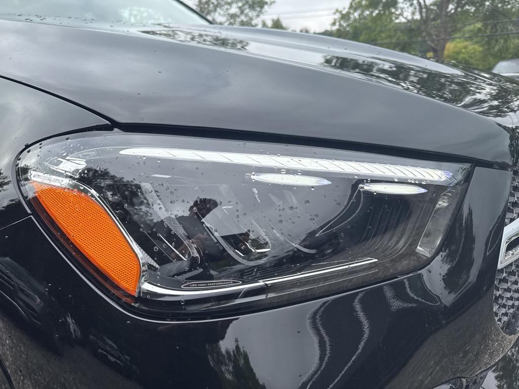 new 2026 Mercedes-Benz GLE 450 car, priced at $80,465