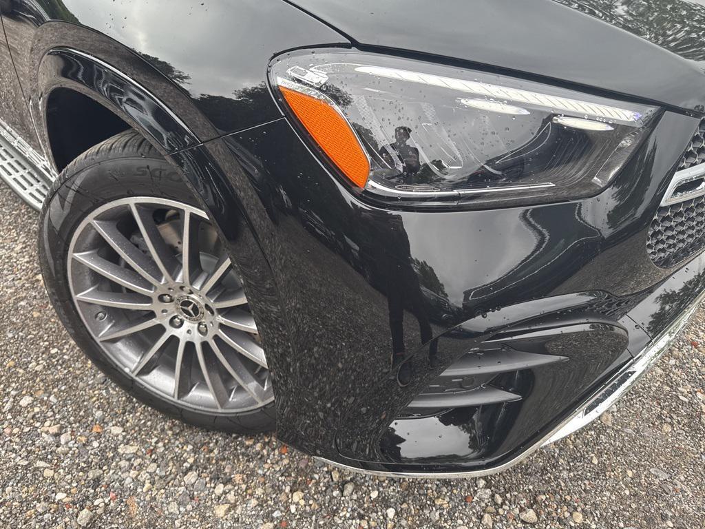 new 2026 Mercedes-Benz GLE 450 car, priced at $80,465