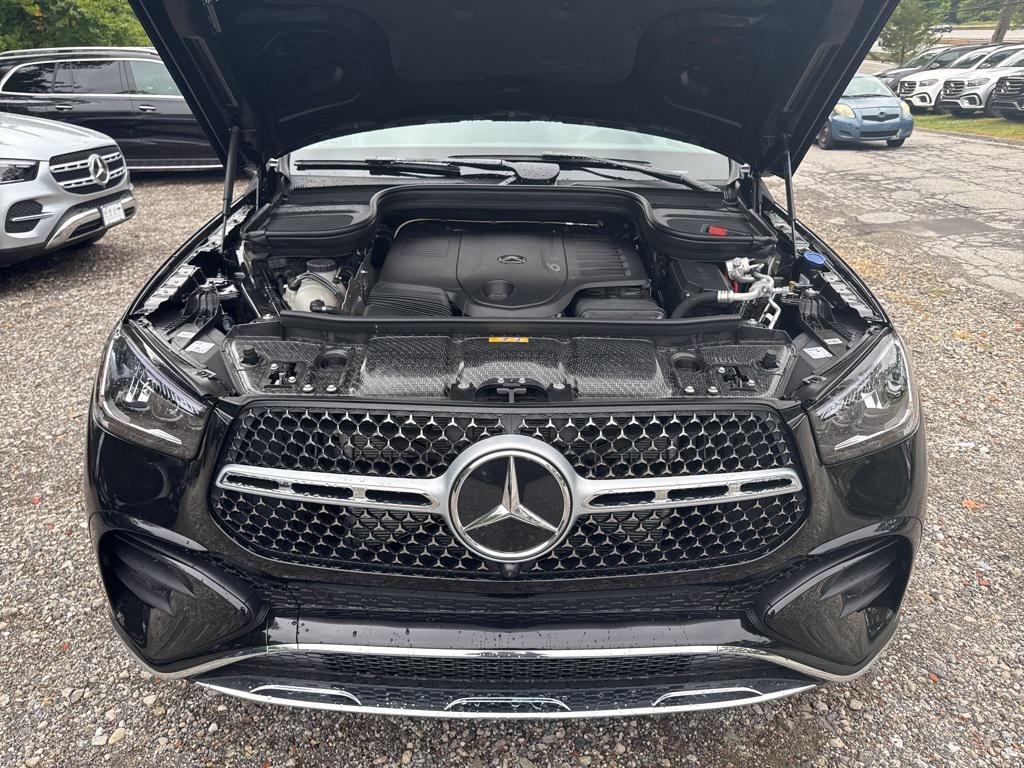new 2026 Mercedes-Benz GLE 450 car, priced at $80,465