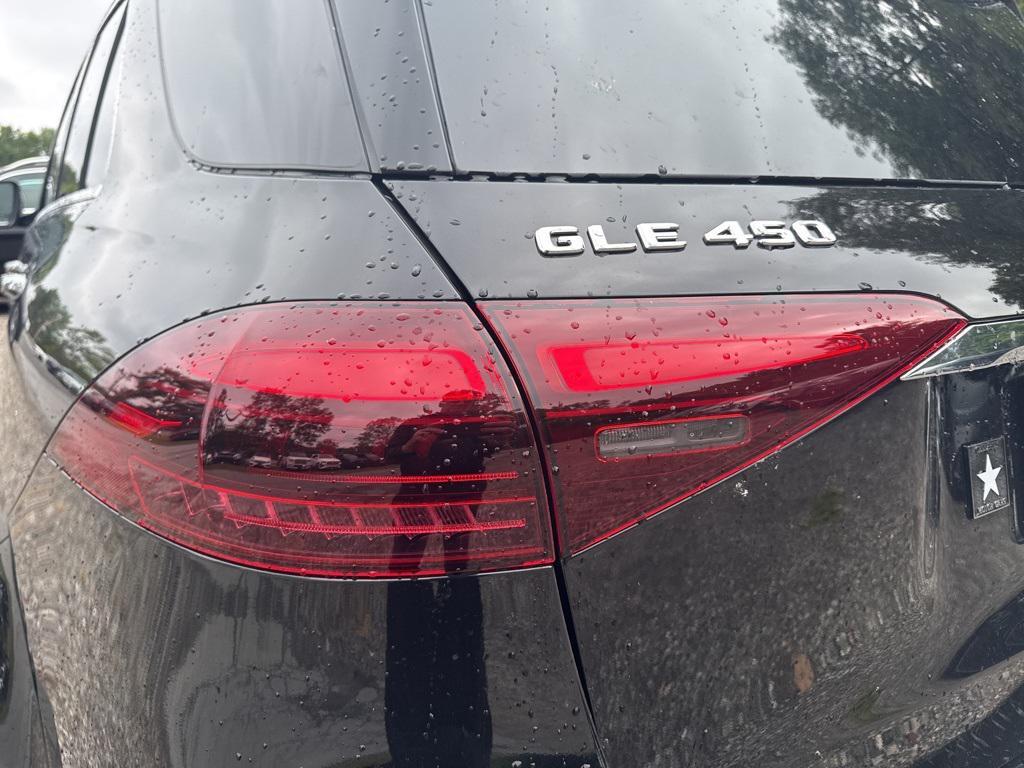 new 2026 Mercedes-Benz GLE 450 car, priced at $80,465