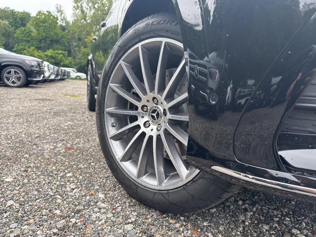 new 2026 Mercedes-Benz GLE 450 car, priced at $80,465