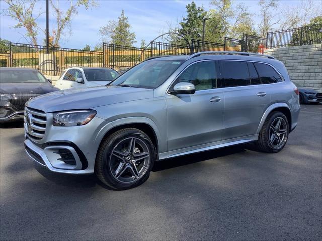 new 2025 Mercedes-Benz GLS 450 car, priced at $95,915