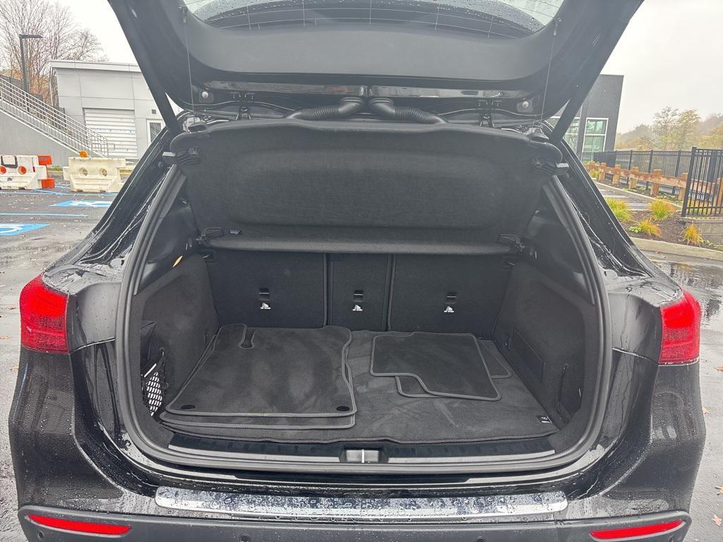 used 2025 Mercedes-Benz GLA 250 car, priced at $43,399