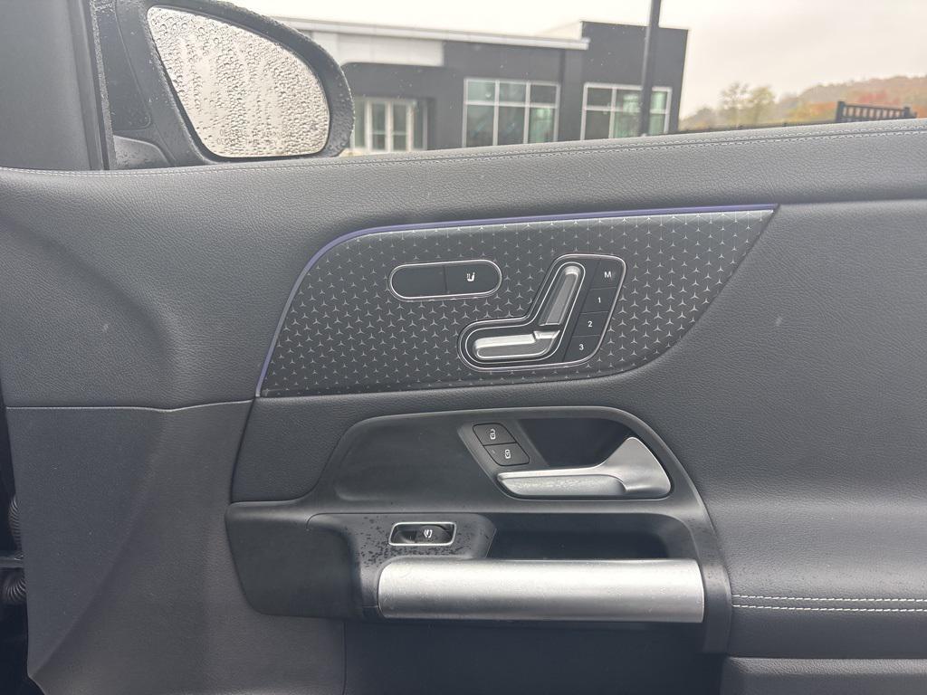 used 2025 Mercedes-Benz GLA 250 car, priced at $43,399