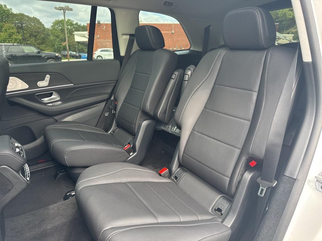 new 2026 Mercedes-Benz GLS 450 car, priced at $98,865