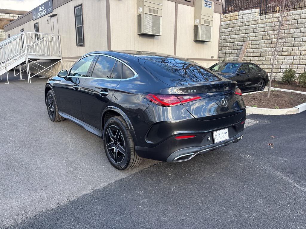 used 2025 Mercedes-Benz GLC 300 car, priced at $60,245