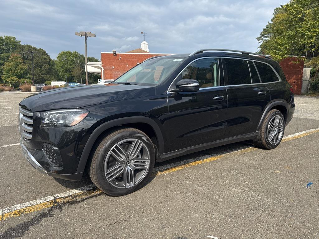 new 2026 Mercedes-Benz GLS 450 car, priced at $93,400