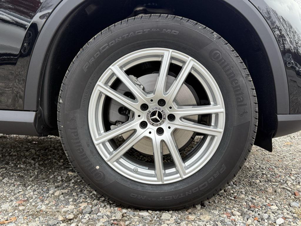 new 2026 Mercedes-Benz GLC 300 car, priced at $54,905