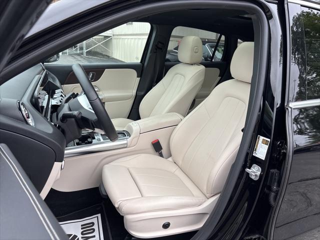 used 2025 Mercedes-Benz GLA 250 car, priced at $43,991