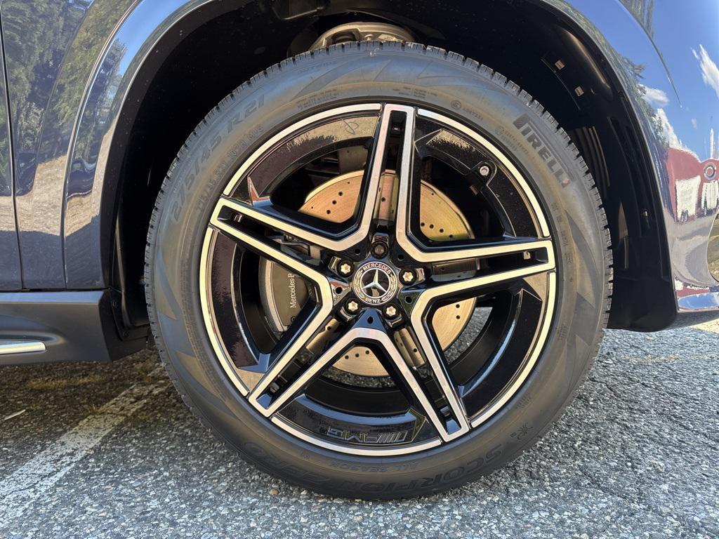 new 2026 Mercedes-Benz GLS 450 car, priced at $97,165