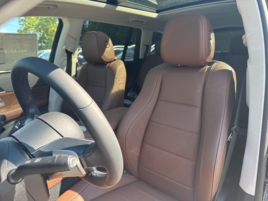 new 2026 Mercedes-Benz GLS 450 car, priced at $93,150