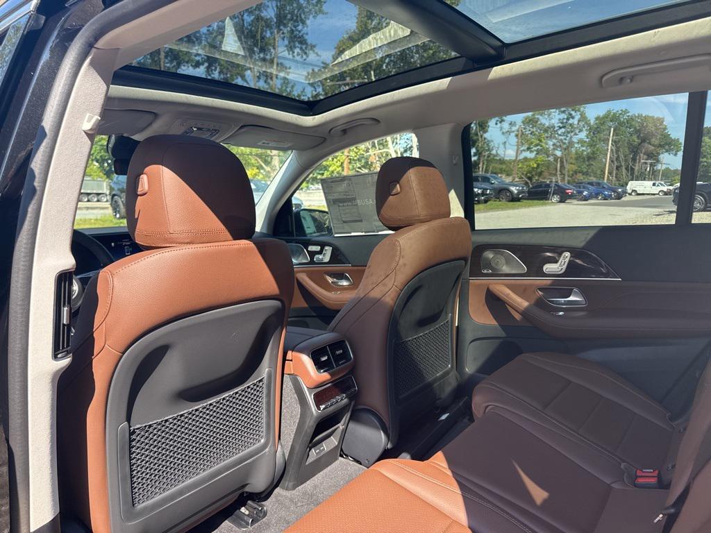new 2026 Mercedes-Benz GLS 450 car, priced at $93,150
