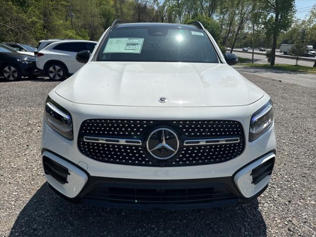 new 2025 Mercedes-Benz GLB 250 car, priced at $54,840