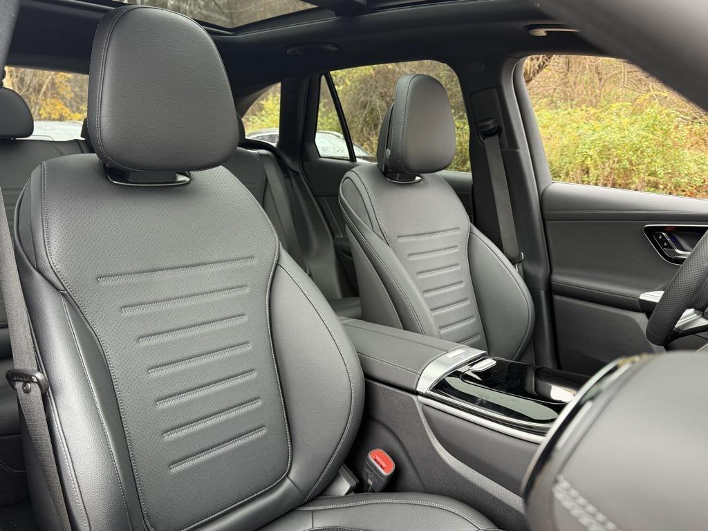 new 2026 Mercedes-Benz GLC 300 car, priced at $58,870