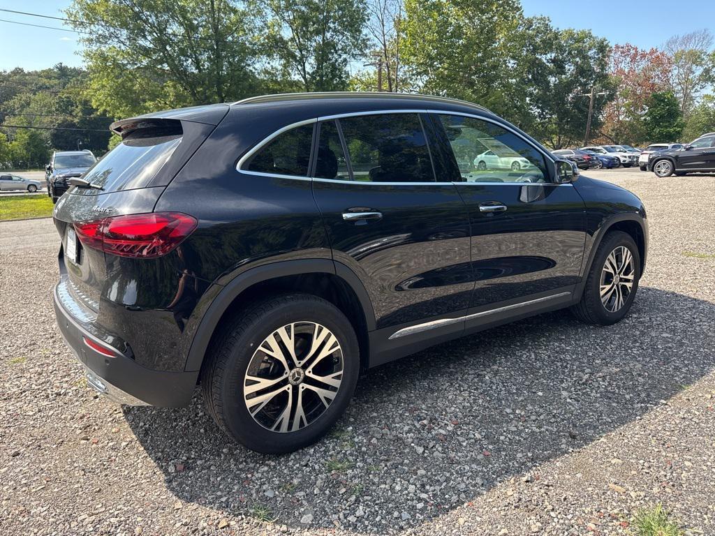 new 2026 Mercedes-Benz GLA 250 car, priced at $47,130
