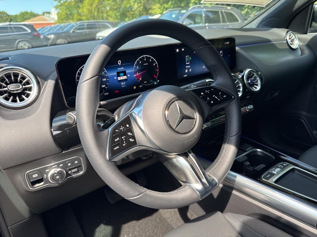 new 2026 Mercedes-Benz GLA 250 car, priced at $47,130