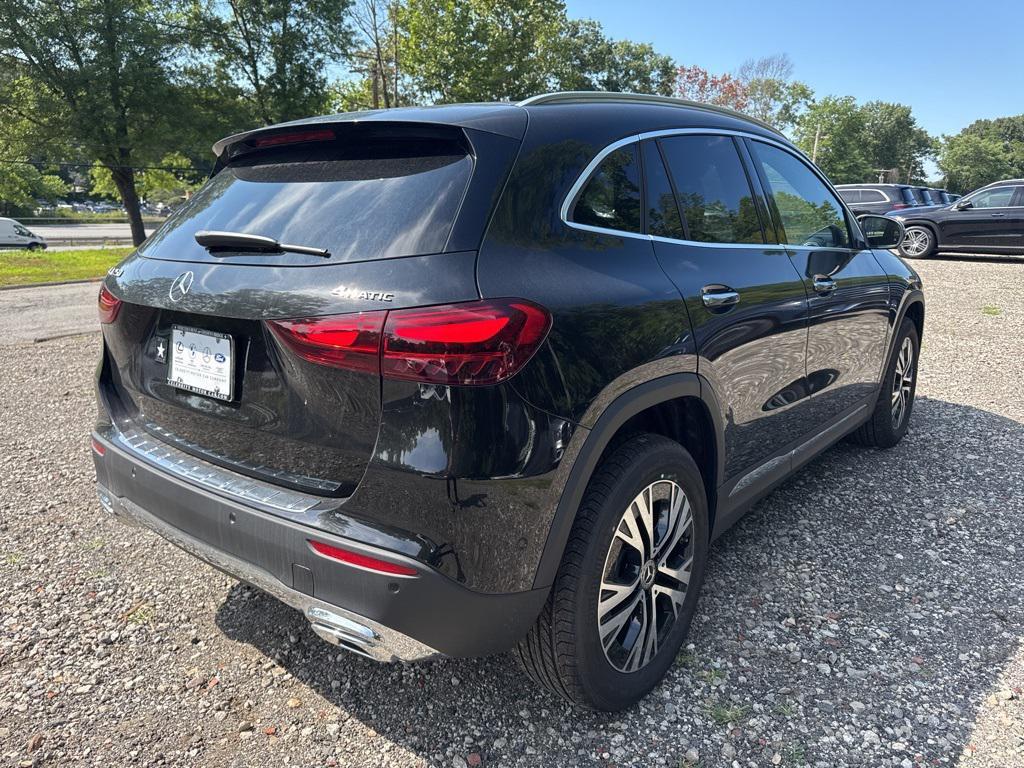 new 2026 Mercedes-Benz GLA 250 car, priced at $47,130