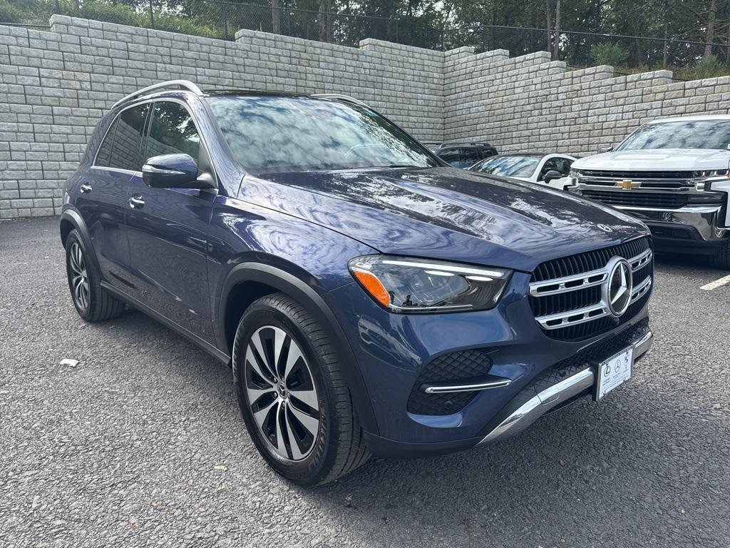 used 2025 Mercedes-Benz GLE 350 car, priced at $59,999