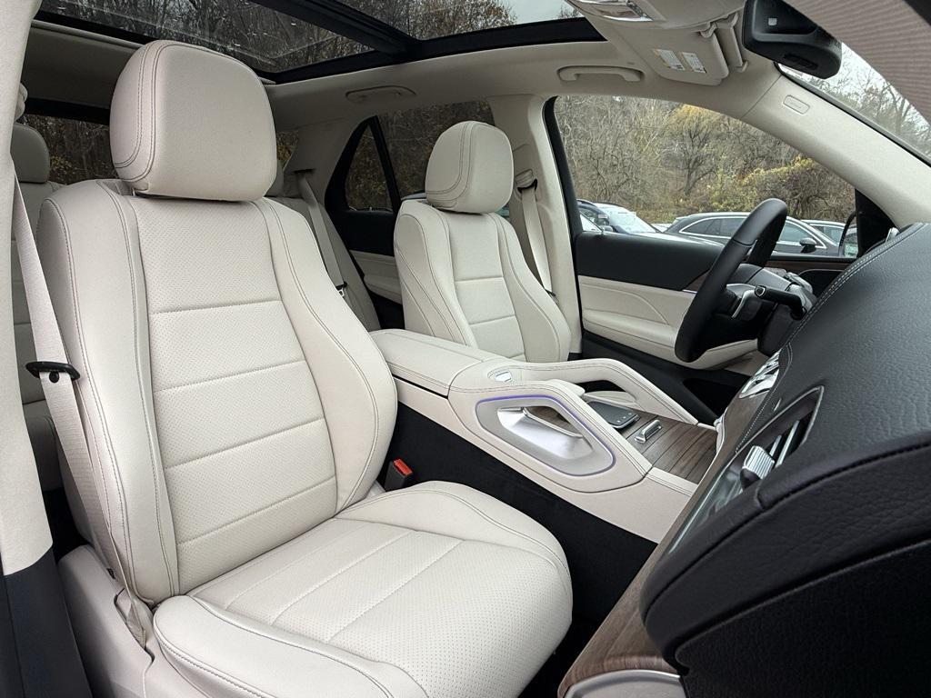 new 2026 Mercedes-Benz GLE 350 car, priced at $74,835