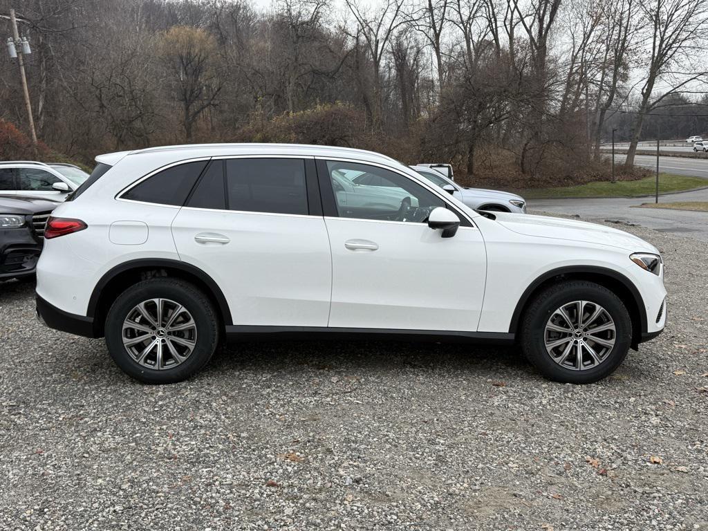 new 2026 Mercedes-Benz GLC 300 car, priced at $57,085
