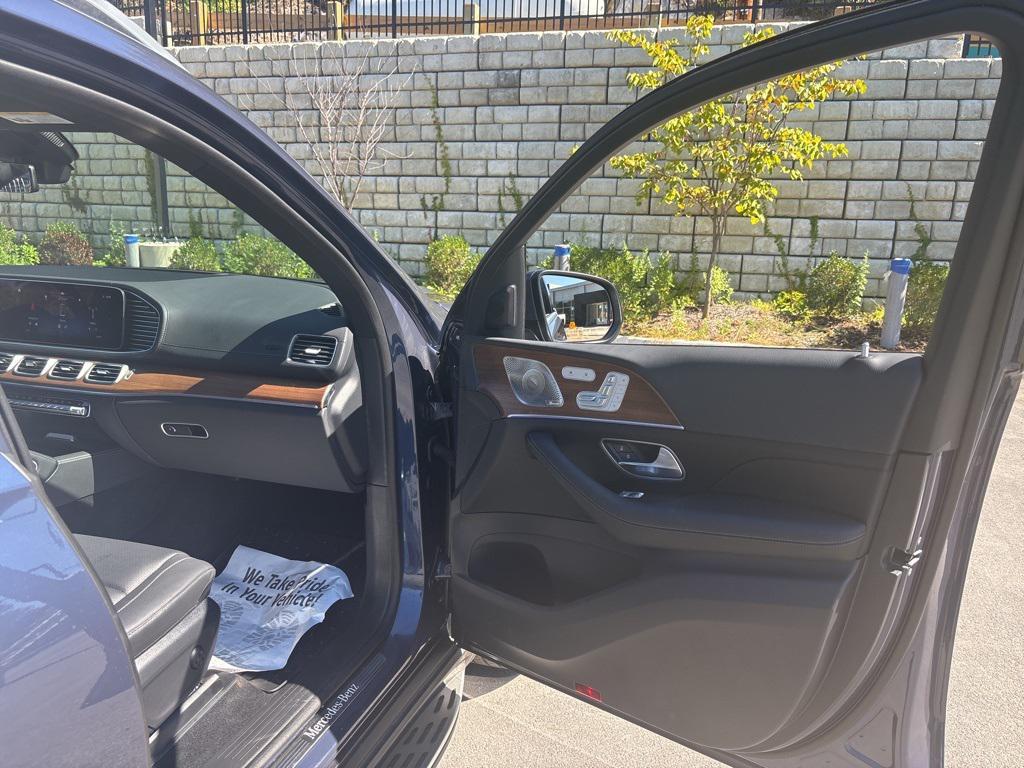 used 2025 Mercedes-Benz GLS 450 car, priced at $84,499