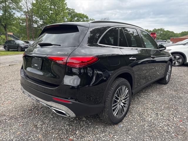 new 2025 Mercedes-Benz GLC 300 car, priced at $54,955