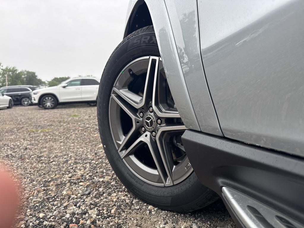 new 2026 Mercedes-Benz GLE 350 car, priced at $72,615