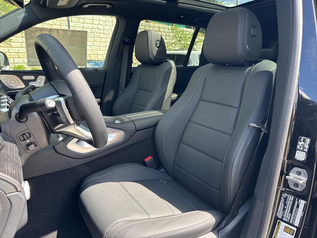 new 2025 Mercedes-Benz GLS 450 car, priced at $97,665