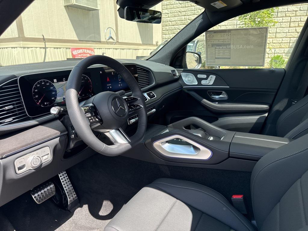 new 2025 Mercedes-Benz GLS 450 car, priced at $97,665