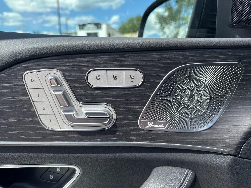 new 2025 Mercedes-Benz GLS 450 car, priced at $97,665
