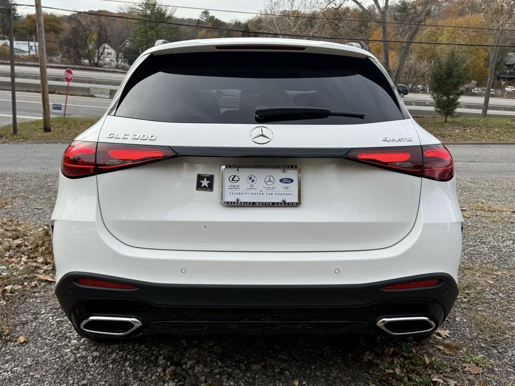 new 2026 Mercedes-Benz GLC 300 car, priced at $60,735