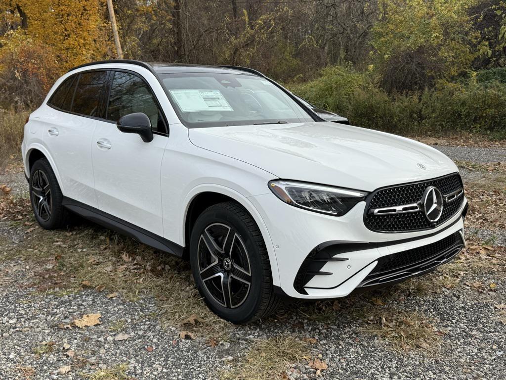 new 2026 Mercedes-Benz GLC 300 car, priced at $60,735