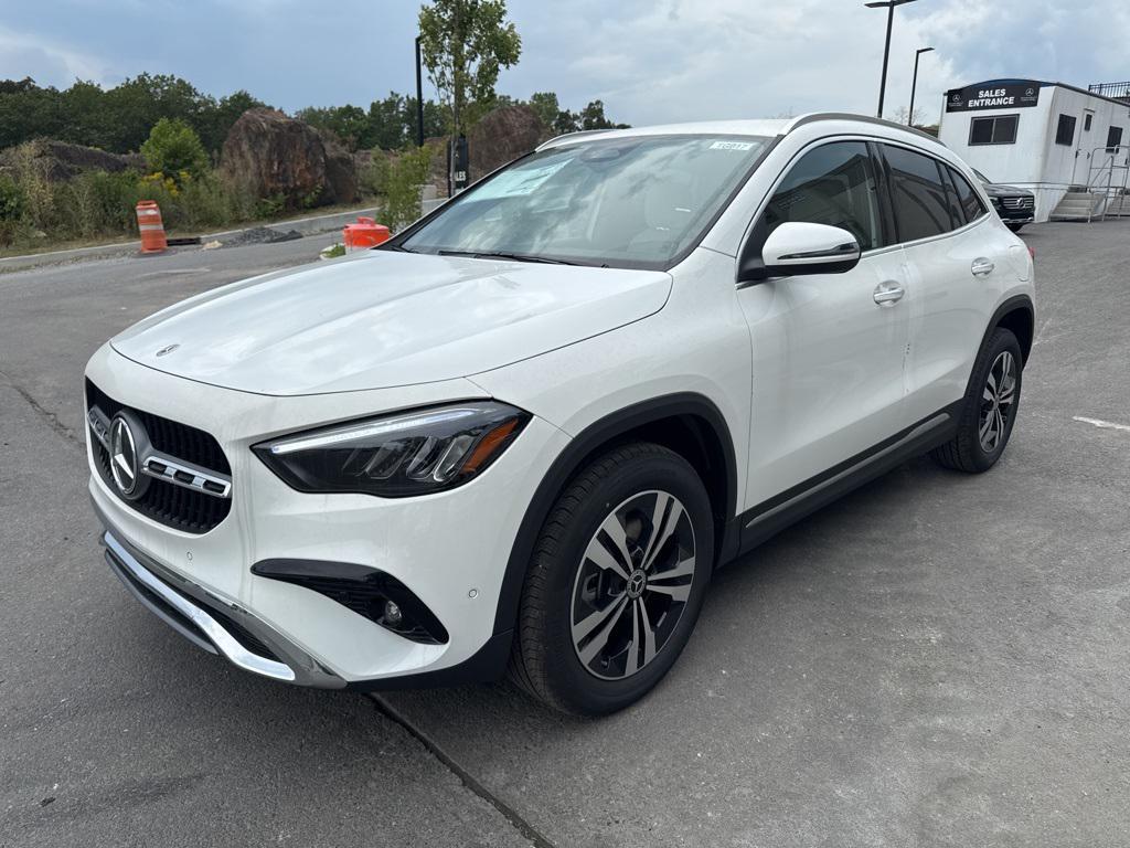 new 2026 Mercedes-Benz GLA 250 car, priced at $48,635