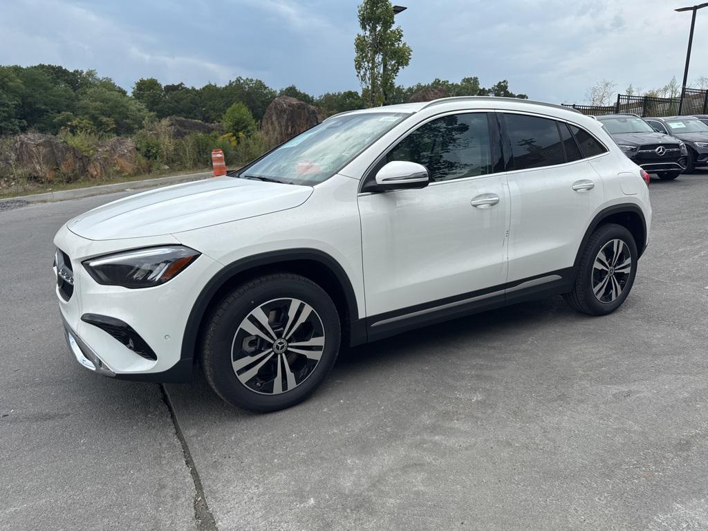 new 2026 Mercedes-Benz GLA 250 car, priced at $48,635