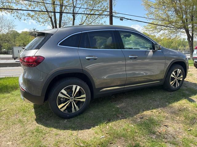 new 2025 Mercedes-Benz GLA 250 car, priced at $51,730