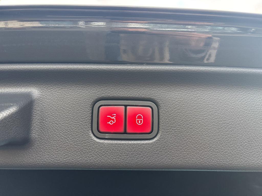 used 2022 Mercedes-Benz S-Class car, priced at $69,999