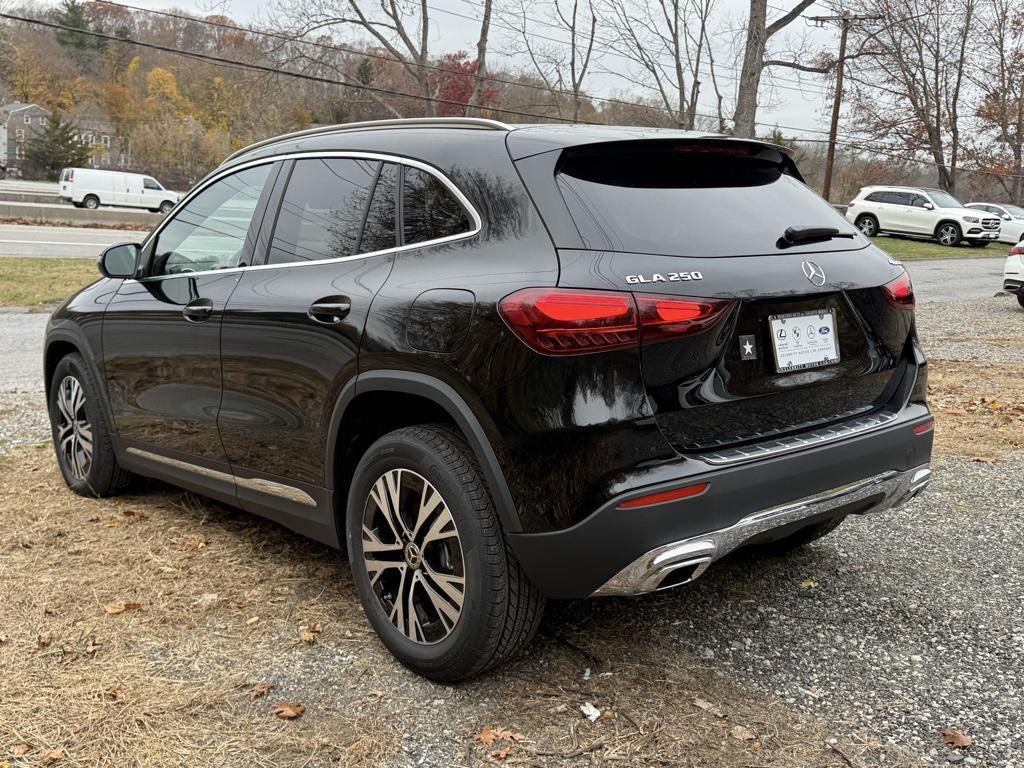 new 2026 Mercedes-Benz GLA 250 car, priced at $45,250